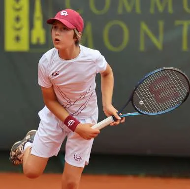 Tennis au camp d’été de l’École Chantemerle